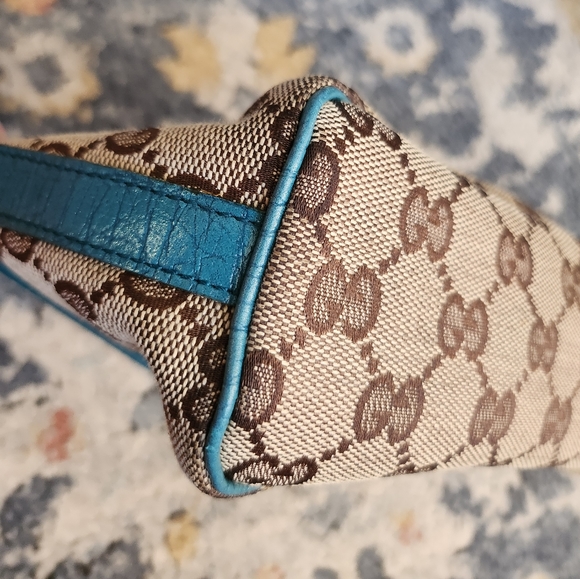 Gucci - Picture 2 of 7